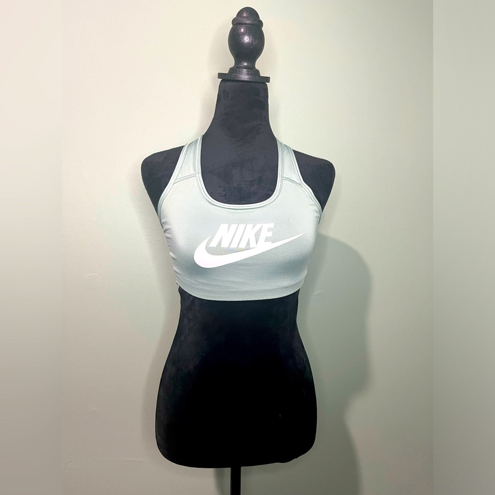 Like New Nike Dri-Fit Sage Green Sports Bra